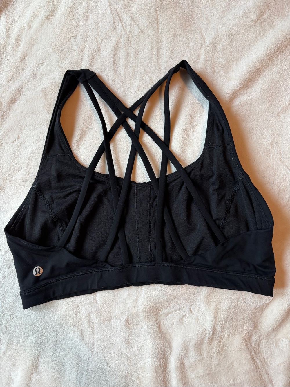 Lululemon W2AJ5S 10 Free To Be Serene Bra Luxtreme Lycra Fibre C/D Light Support